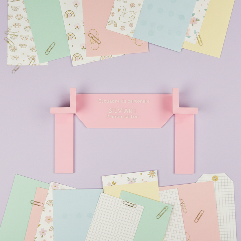 Escuadra para cartonaje