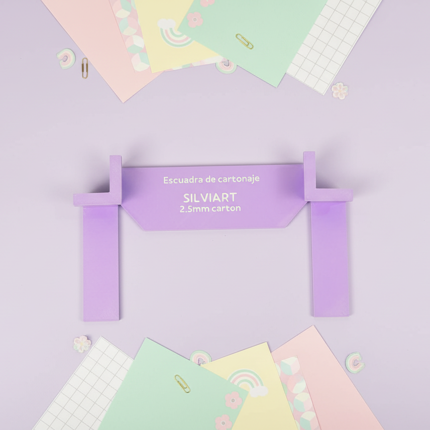 Escuadra para cartonaje